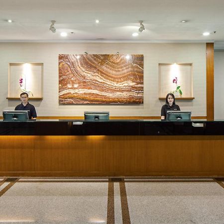 Artotel Gelora Senayan Yakarta Exterior foto