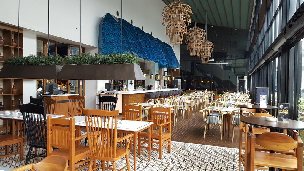 Artotel Gelora Senayan Yakarta Exterior foto