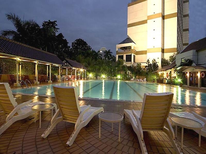 Artotel Gelora Senayan Yakarta Exterior foto